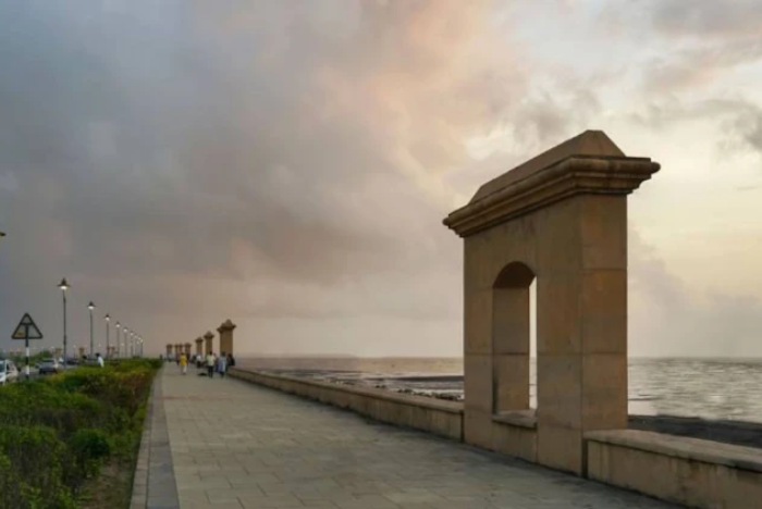 20250918170911-700x468 daman.png